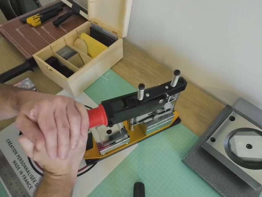 Charger la vidéo : 